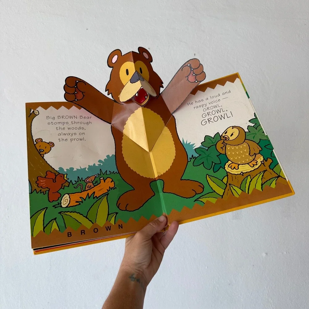 Vintage 2003 Snappy Little Colors Pop-Up Fun Hardcover Book Happy Snappy